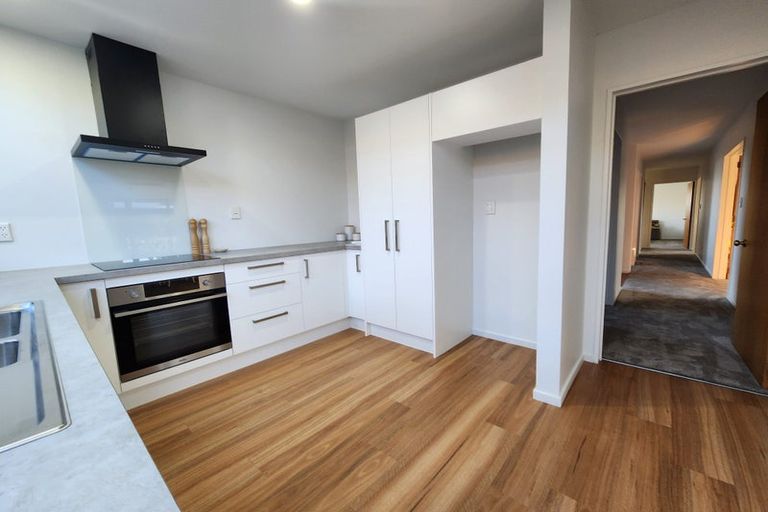 Photo of property in 51 Munro Street, Redwood, Christchurch, 8051