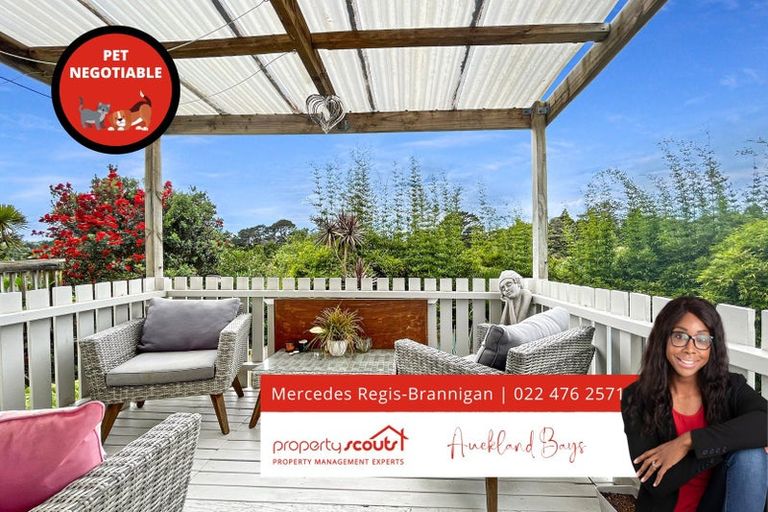 Photo of property in 1/15 Titiwai Place, Birkenhead, Auckland, 0626