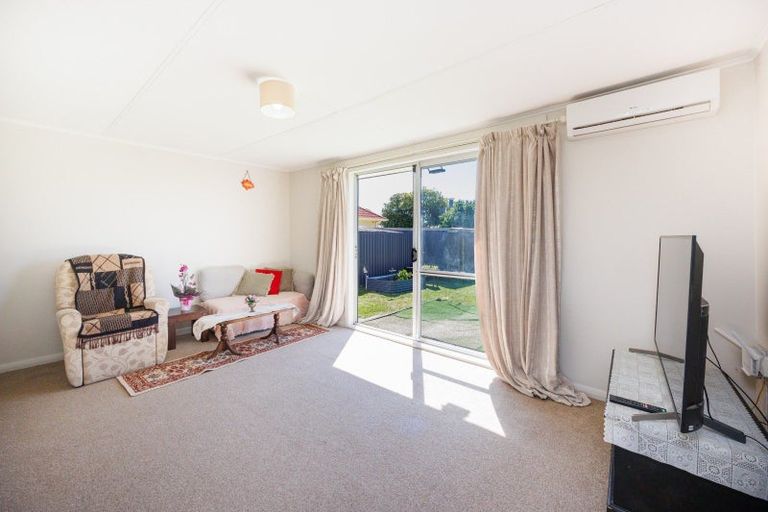 Photo of property in 125 Limbrick Street, Terrace End, Palmerston North, 4410
