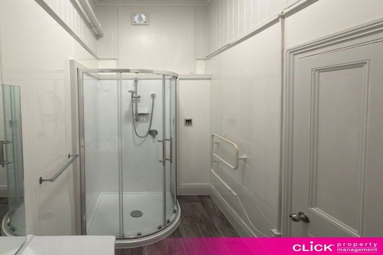 Photo of property in 5 Braid Road, Dunedin Central, Dunedin, 9016