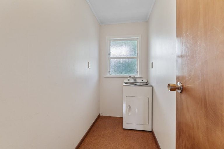 Photo of property in 12 Te Rauparaha Street, Otaki, 5512