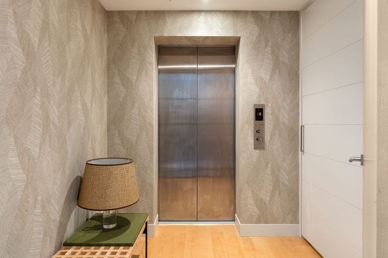 Photo of property in Clyde Quay Wharf, 3d/1 Clyde Quay Wharf, Te Aro, Wellington, 6011