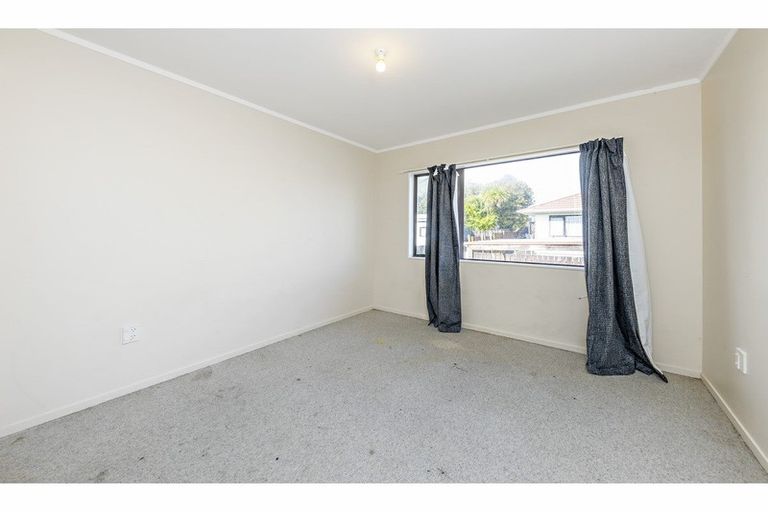 Photo of property in 3/22 Swaffield Road, Papatoetoe, Auckland, 2025