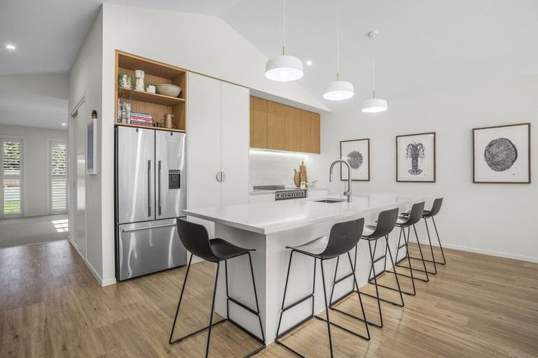 Photo of property in 30 Orchard Road, Greytown, 5712
