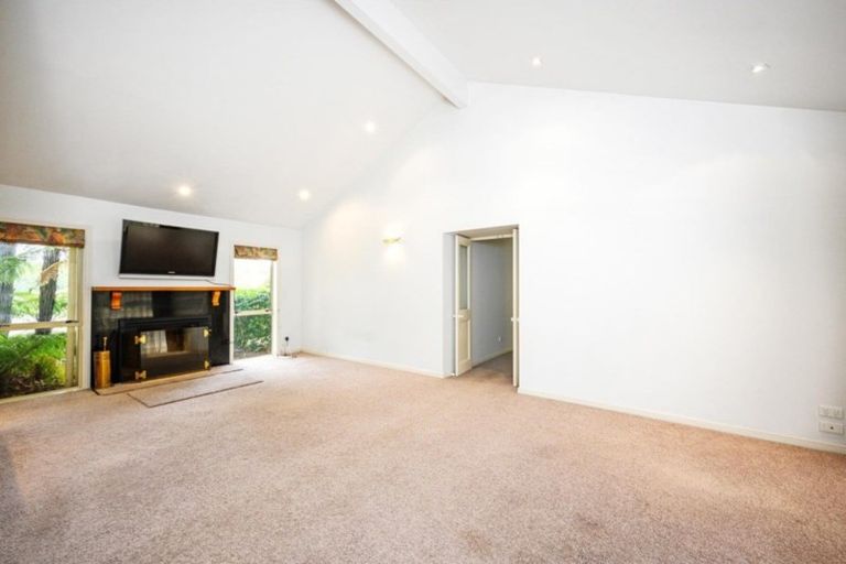 Photo of property in 36 Normanby Road, Karaka, Papakura, 2580