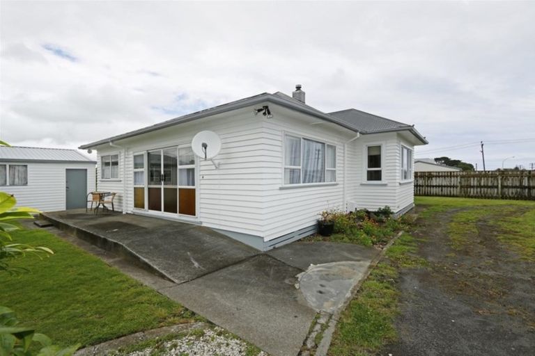 Photo of property in 31 Ihaia Road, Opunake, 4616