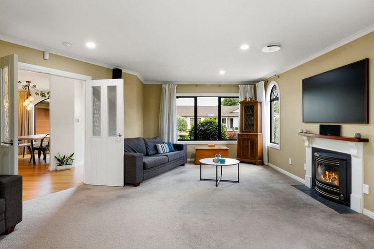 Photo of property in 19 Mirbeck Avenue, Cambridge, 3434