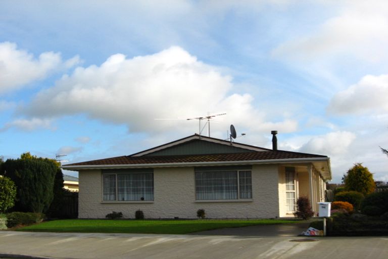 Photo of property in 96 Gladstone Terrace, Gladstone, Invercargill, 9810