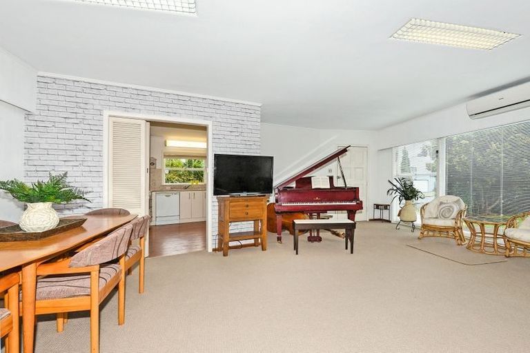 Photo of property in 57 Linwood Avenue, Mount Albert, Auckland, 1025