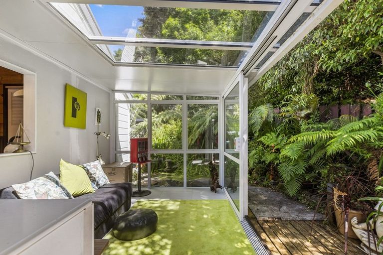Photo of property in 15 Tombleson Road, Lake Rotoma, Rotorua, 3074