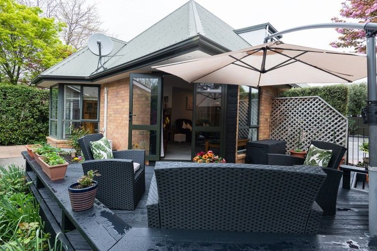 Photo of property in 18b Oak Grove, Ashburton, 7700