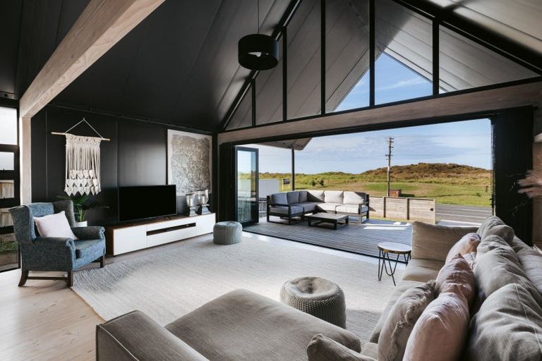 Photo of property in 576a Papamoa Beach Road, Papamoa Beach, Papamoa, 3118