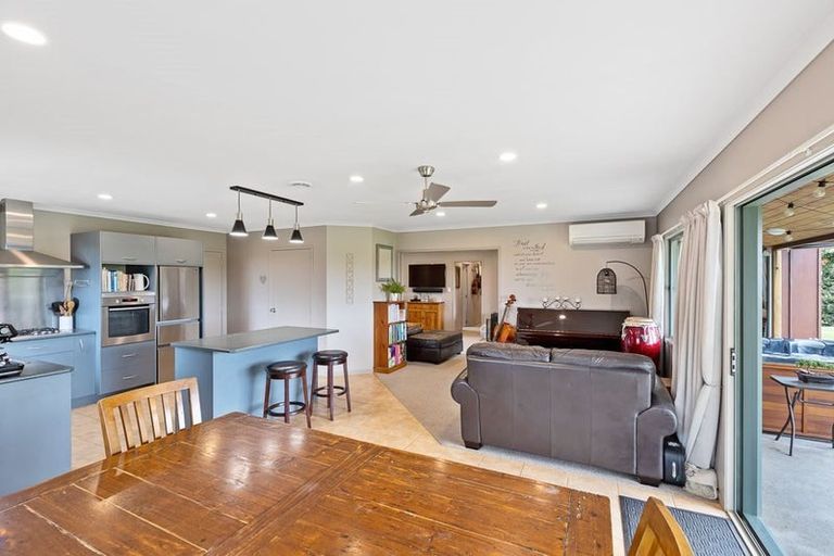 Photo of property in 5352 Kaipara Coast Highway, Wellsford, 0972