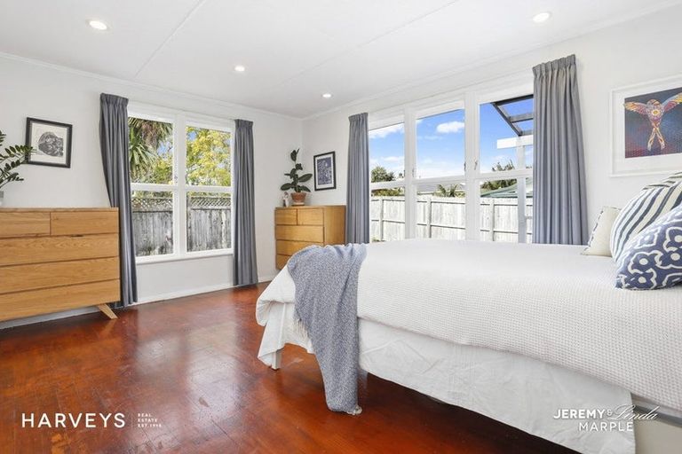 Photo of property in 1/10 Copley Street, New Lynn, Auckland, 0600
