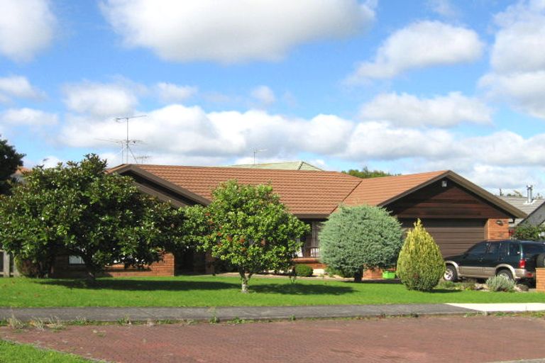 Photo of property in 8 Kentville Place, Somerville, Auckland, 2014