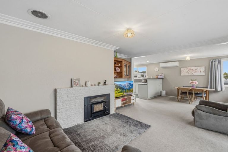 Photo of property in 22 Orwell Crescent, Newfield, Invercargill, 9812