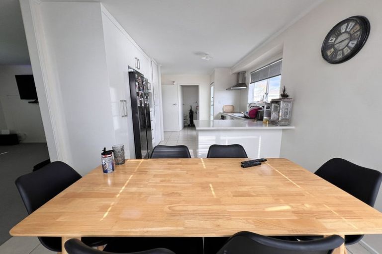 Photo of property in 9 Tosca Place, Otara, Auckland, 2023