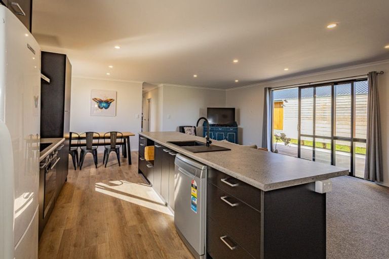 Photo of property in 93 Ranolf Street, Glenholme, Rotorua, 3010