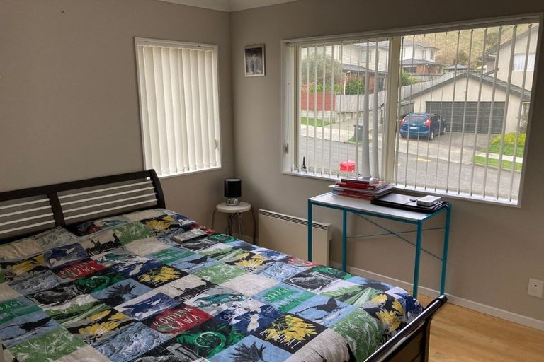 Photo of property in 41 Erlestoke Crescent, Churton Park, Wellington, 6037