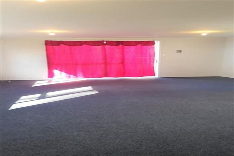 Photo of property in 22 Taka Street, Takanini, 2112