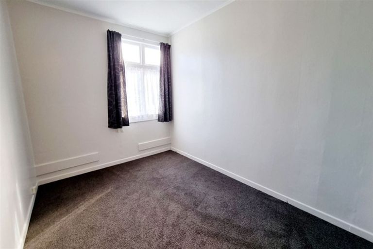 Photo of property in 94a Waikawa Road, Picton, 7220