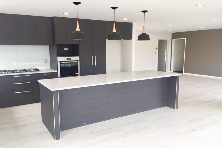 Photo of property in 19 Boocock Crescent, Orewa, 0931