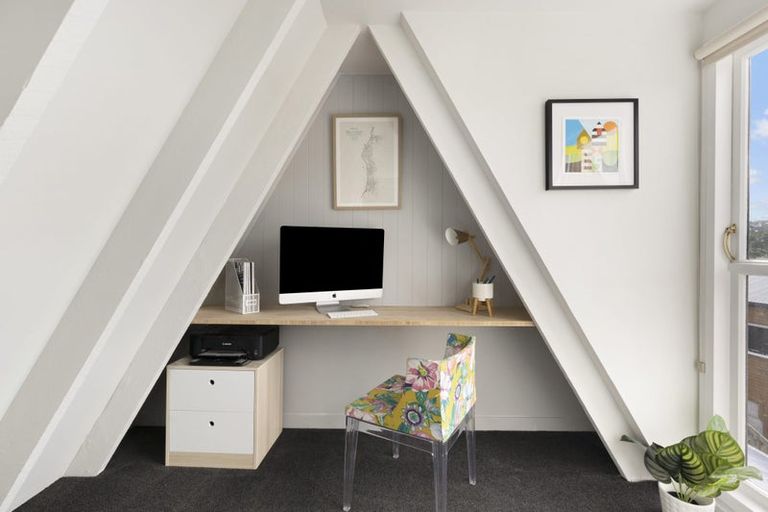 Photo of property in 57 Rhine Street, Island Bay, Wellington, 6023