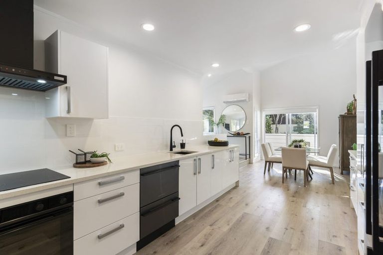 Photo of property in 26b Harley Road, Hauraki, Auckland, 0622