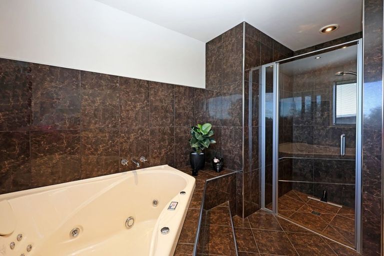 Photo of property in 21 North Ridge Drive, Oamaru North, Oamaru, 9400