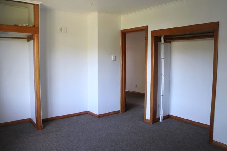 Photo of property in 9 Radnall Way, Johnsonville, Wellington, 6037