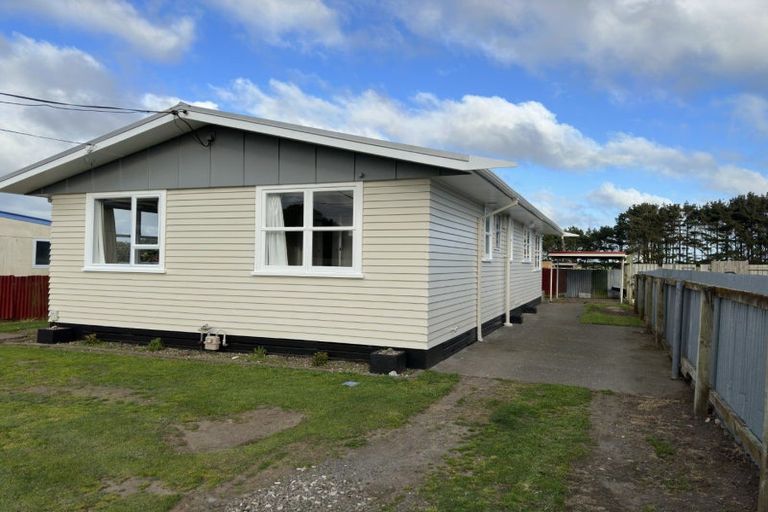 Photo of property in 11a Buchanan Place, Hawera, 4610