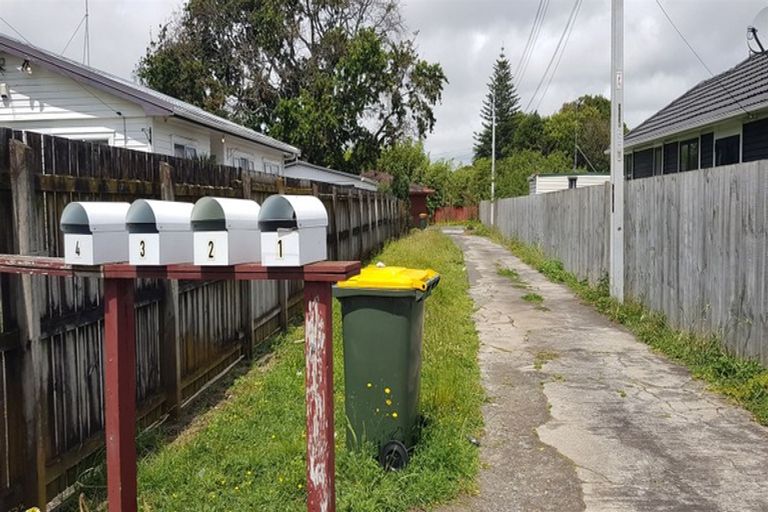 Photo of property in 136 Kimpton Road, Papatoetoe, Auckland, 2025