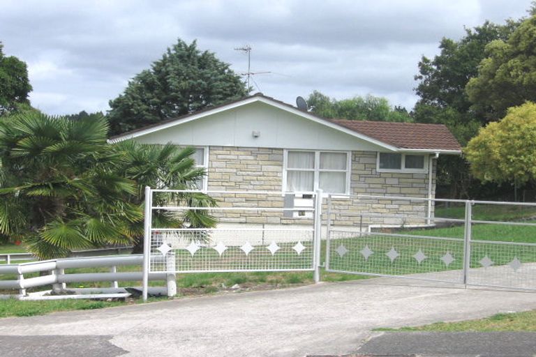 Photo of property in 29 Waverley Avenue, Glenfield, Auckland, 0629