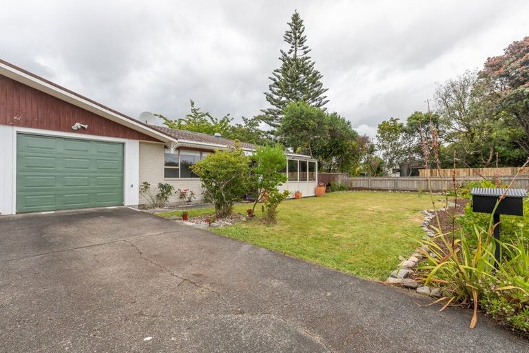 Photo of property in 96b Belvedere Avenue, Waikanae, 5036