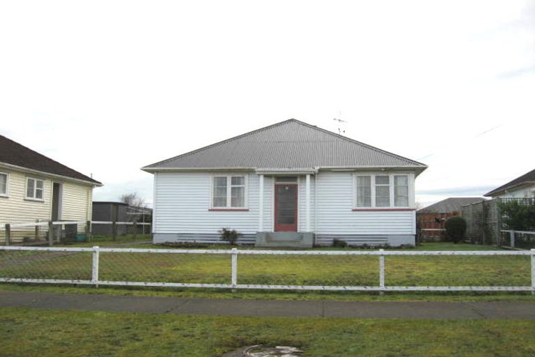 Photo of property in 20 Lansdowne Street, Strathern, Invercargill, 9812
