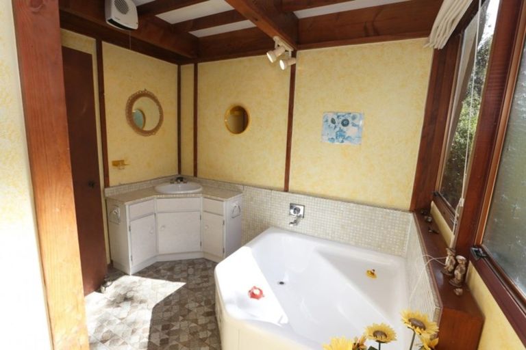 Photo of property in 8 Huriwaka Street, Kuratau, Turangi, 3381