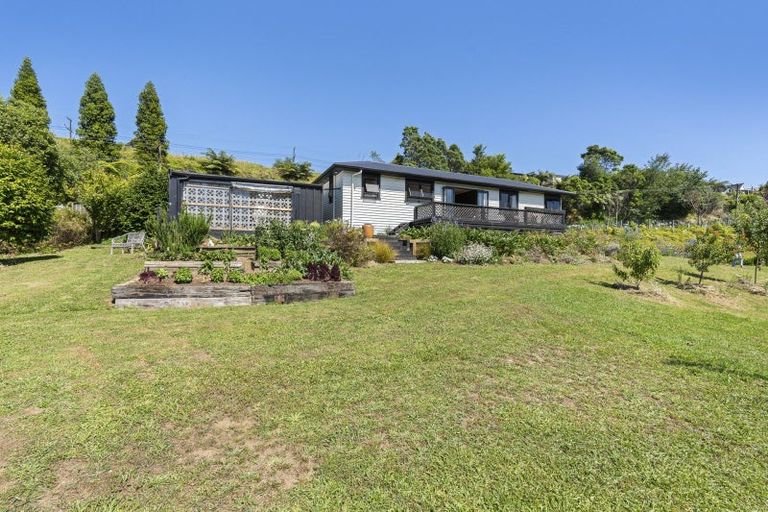 Photo of property in 70 Saxton Road, Upper Vogeltown, New Plymouth, 4371