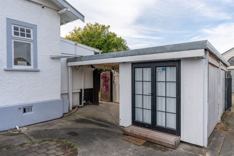 Photo of property in 13 Forest Lake Road, Forest Lake, Hamilton, 3200