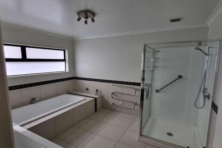 Photo of property in 17 Uretara Drive, Katikati, 3129