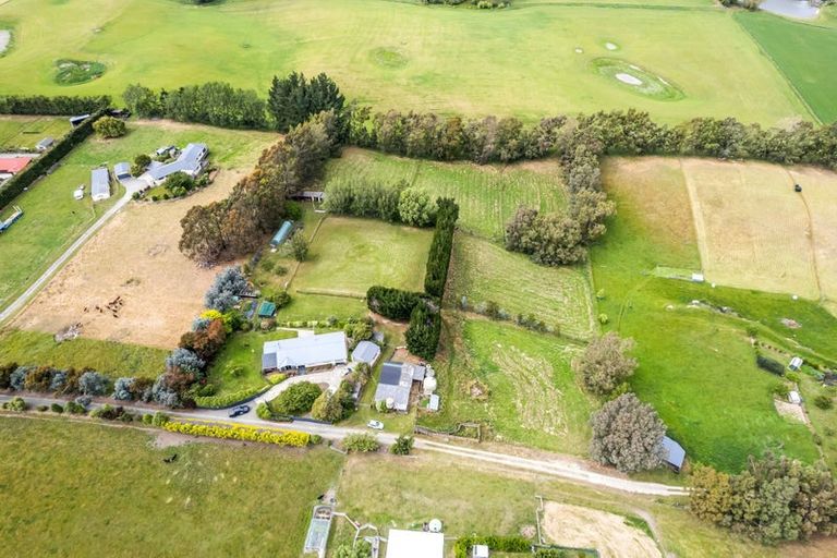 Photo of property in 83 Whiterocks Road, Deborah, Oamaru, 9492