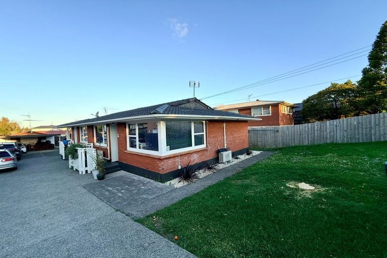 Photo of property in 1/26 Kirton Crescent, Manurewa, Auckland, 2102