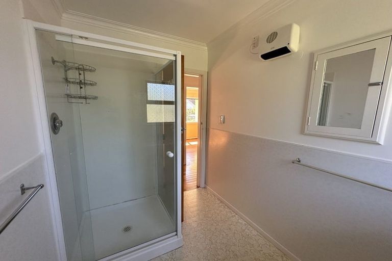 Photo of property in 34 Bell Street, Otaki, 5512