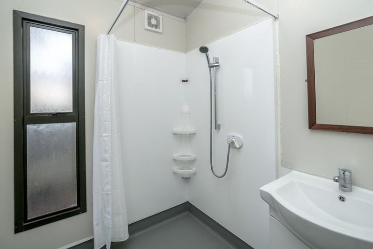 Photo of property in 14a Tasman Crescent, Carterton, 5713