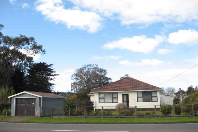 Photo of property in 182 Bridge Street, Bulls, 4818