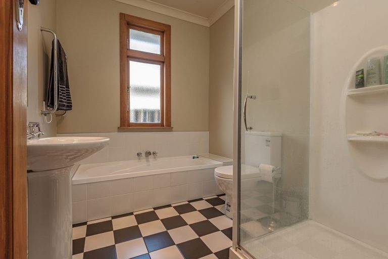 Photo of property in 56 Guy Avenue, Takaro, Palmerston North, 4410