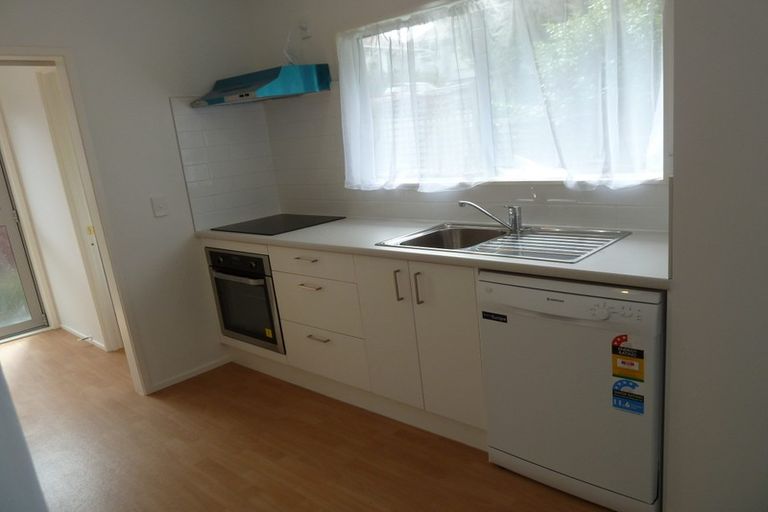 Photo of property in 8/177 Onewa Road, Birkenhead, Auckland, 0626