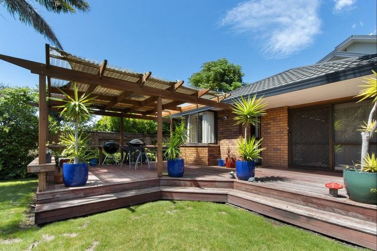 Photo of property in 29 Roskilda Crescent, Taradale, Napier, 4112