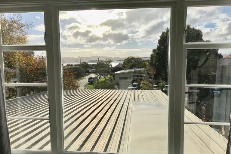 Photo of property in 12 Tawa Street, Eastbourne, Lower Hutt, 5013