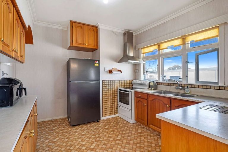 Photo of property in 25 Quinn Road, Levin, 5510