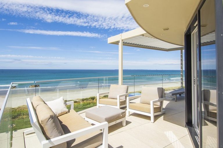 Photo of property in 3/19 Oceanbeach Road, Mount Maunganui, 3116